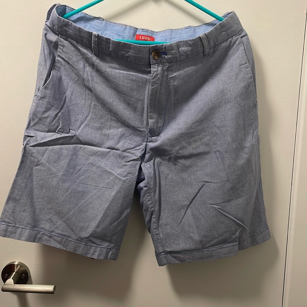 Izod Light Blue Men’s Shorts size 32W 7in. inseam